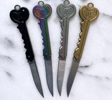 Load image into Gallery viewer, Secret Key Knife